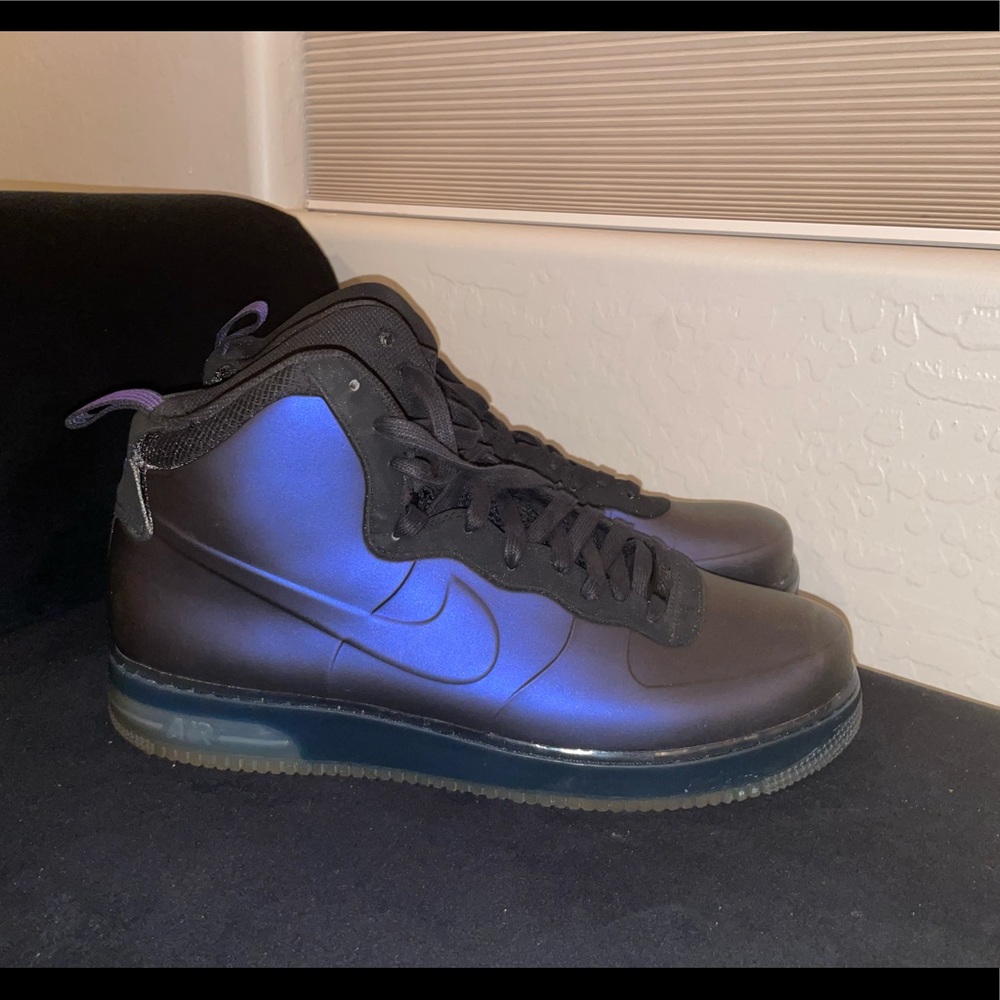Nike Air Force 1 Foamposite 'Kobe Bryant'
Shoes - Size 14 - Purple